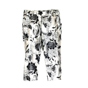 The Platinum Crop By Chico's Womens 12.5 (14/L) Black/White Palm Spring Floral